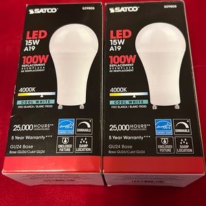 Satco light bulbs
